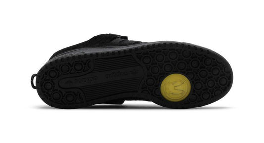 Bad Bunny x Forum Buckle Low
'Back To School'