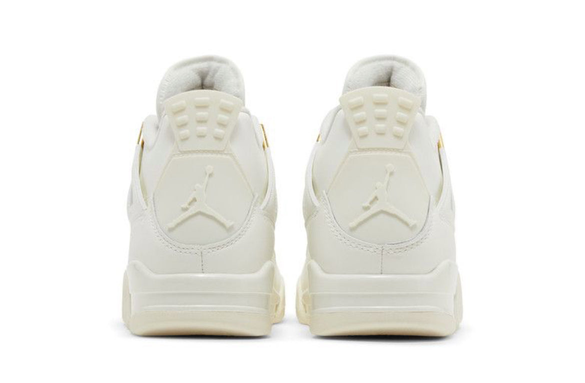 Air Jordan 4 Retro 'Metallic
Gold'