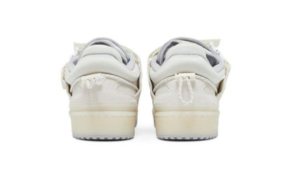 Bad Bunny x Forum Buckle Low
'Last Forum'