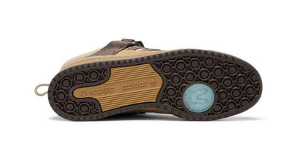 Bad Bunny X Forum Buckle Low
'The First Cafe'